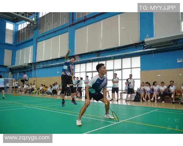 羽毛球的魅力与坚持：深入杭州羽毛球队的训练与耐力探究